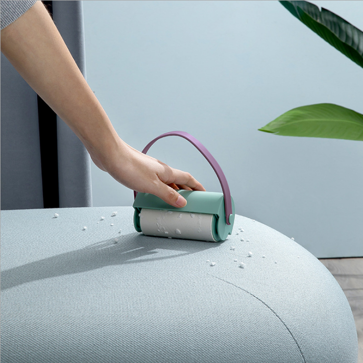 Lanyard sticking device